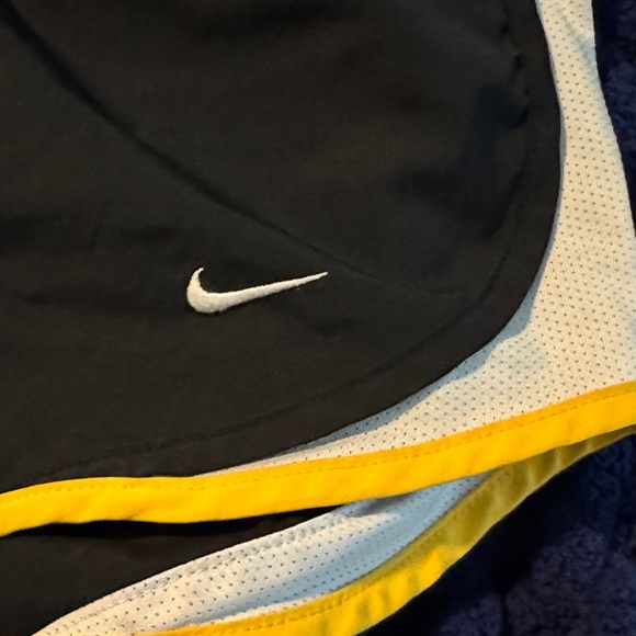Nike Women's Black Shorts with Yellow and White Accents - Picture 3 of 7